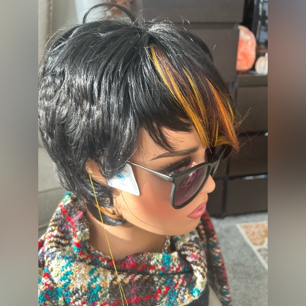 ✨NEW Freetress Equal Kissy Golden blonde red Highlights Bob Pixie Women's Wig - Picture 8 of 10